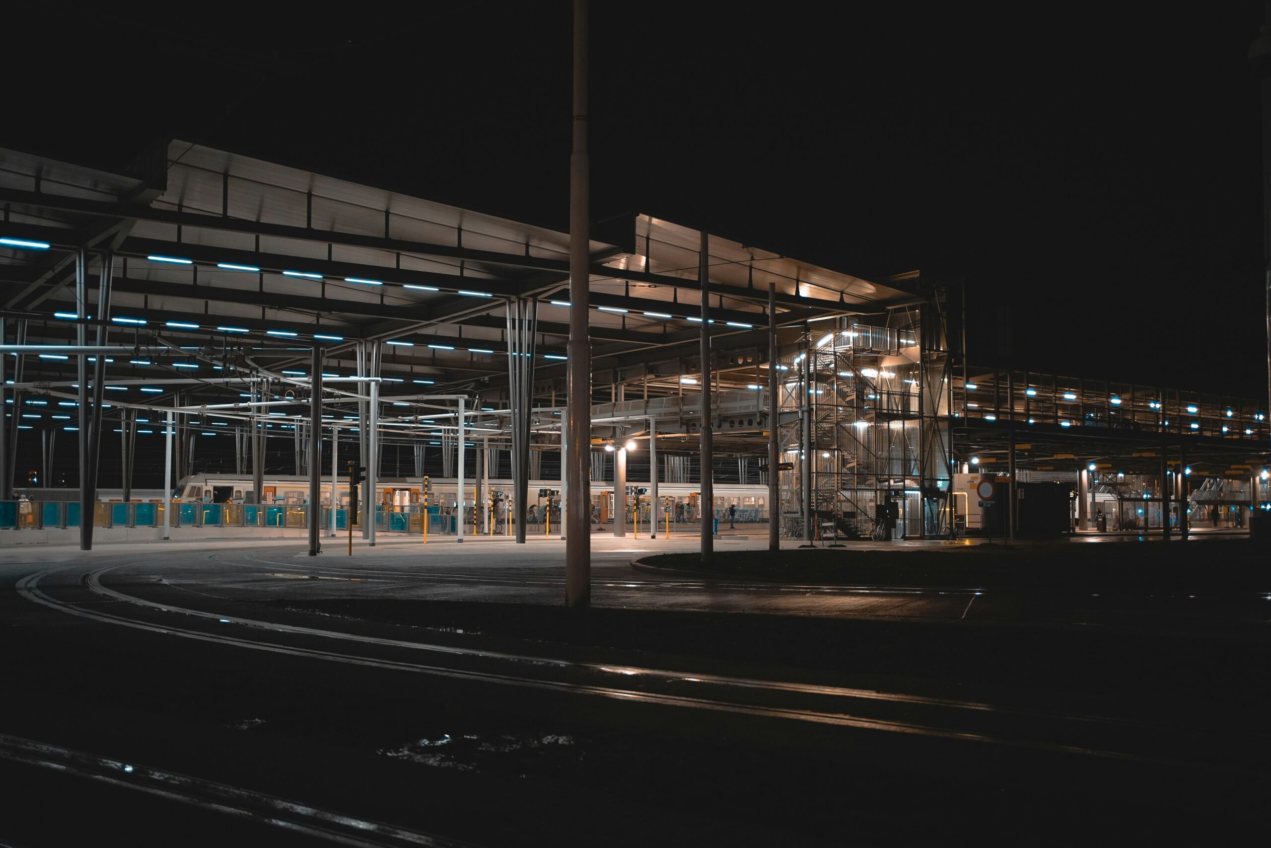 michel-stockman-y-pWfZbeh0s-unsplash